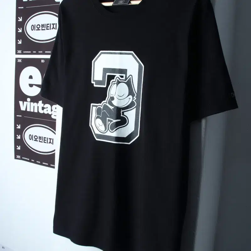 (L-XL) 크리틱 반팔 티셔츠 고양이 펠릭스 협업 한정판-H35222