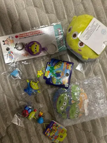 Disney Toy Story Alien Goods Set
