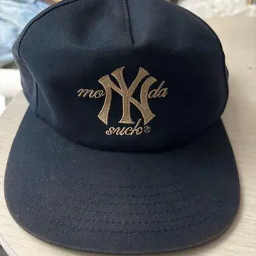 mondaysuck 맨데삭 캡 NAVY