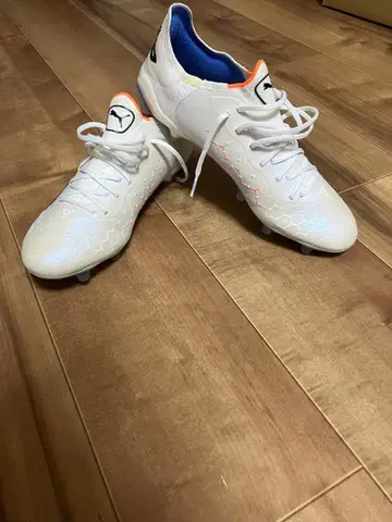 PUMA KING 축구 스파이크 화이트