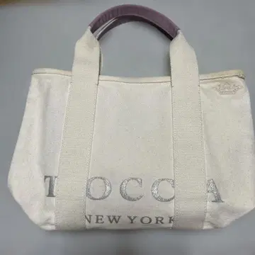 TOCCA 화이트 토트백