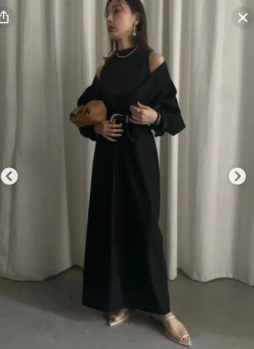 AMERI MEDI OFFSHOULDER PUFFSLEEVE DRESS