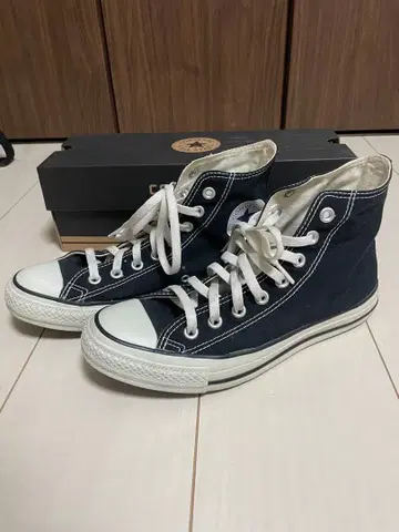 Converse 블랙 캔버스 하이컷 스니커즈