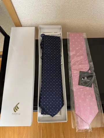 넥타이 Aquascutum