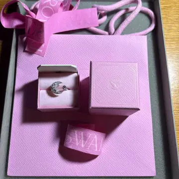 SWAROVSKI 스와로브스키 문 반지