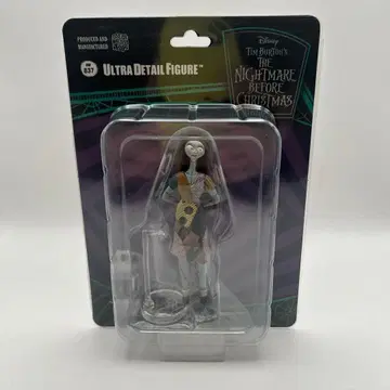 MEDICOM TOY UDF 샐리 피규어
