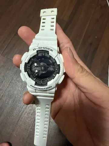 CASIO G-SHOCK 화이트 본체
