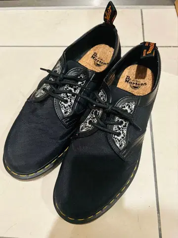 닥터마틴 킹나드 3홀 슈즈 1461 SIZE UK10