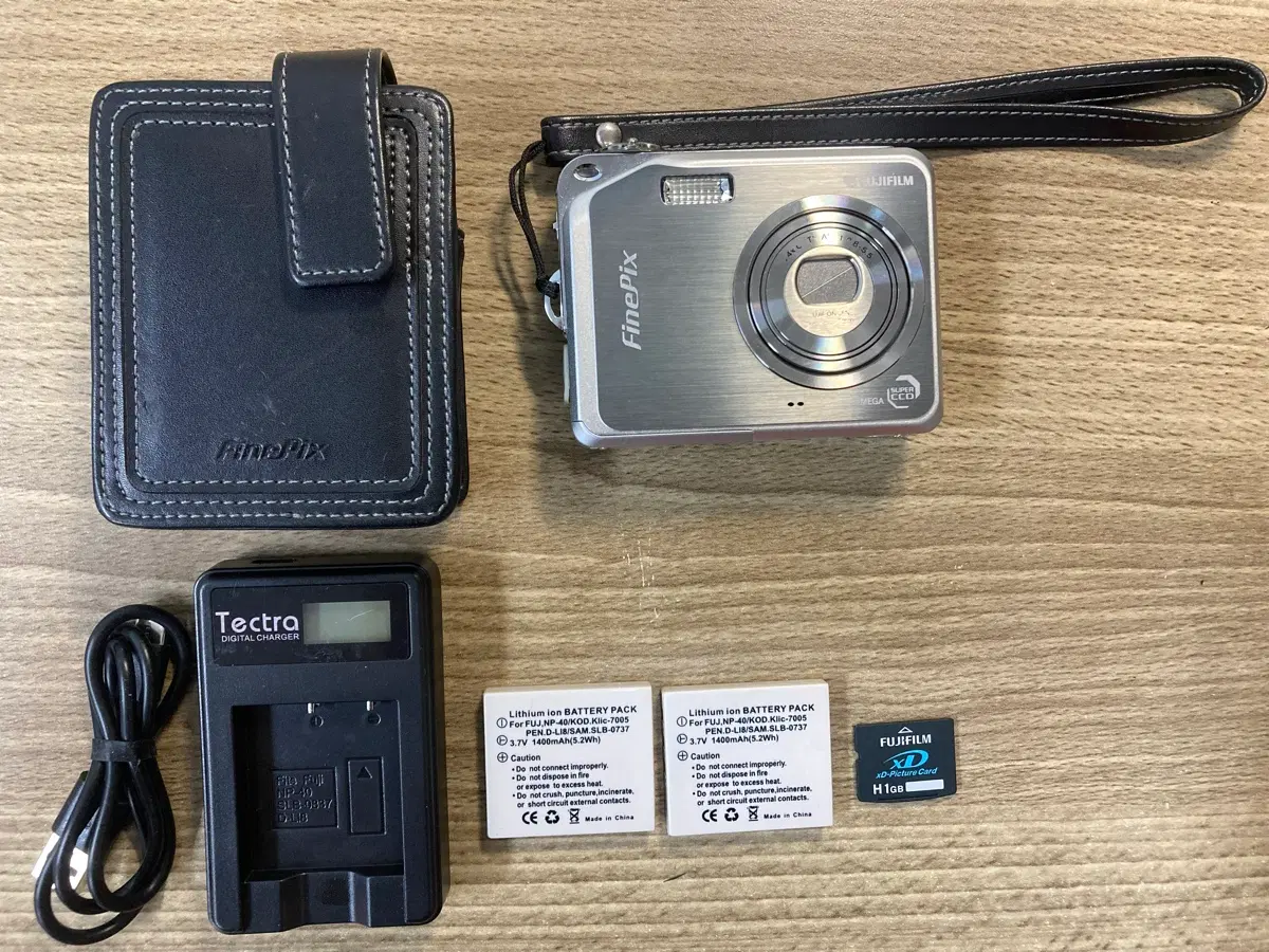 후지필름 파인픽스 V10 빈티지 디카 FUJIFILM FinePix