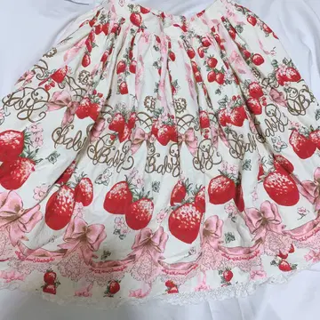 BABY 딸기 스커트 (하자 있음)