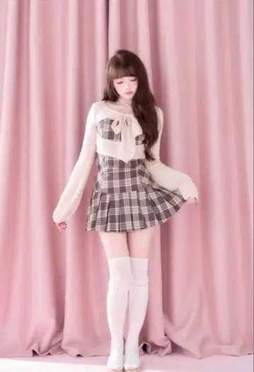 [새상품급] BunnyLis 리본 퍼 볼레로 x 체크 미니 원피스 S 브라운