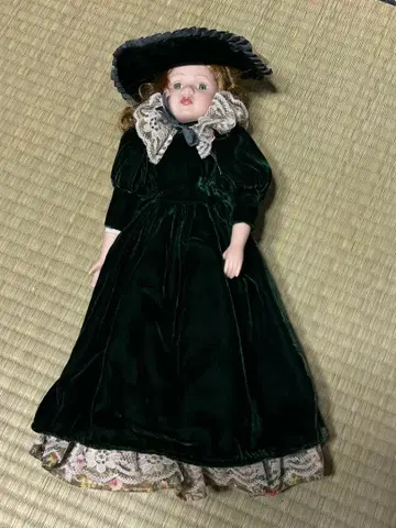 앤티크풍 비스크 인형풍 서양 인형 모자, 신발 포함 천 바디 약 40cm