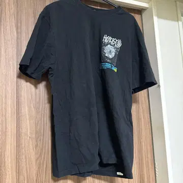 HERBY'S 티셔츠 블랙 반팔