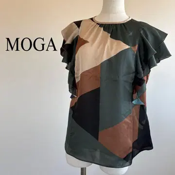 MOGA 모가 기하학 패턴 올 패턴 드레이프감 프릴 슬리브리스 블라우스 사이즈 2