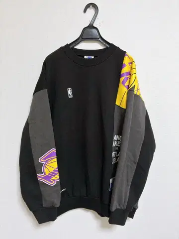 새상품 WIND AND SEA 윈드앤씨 NBA 절개 후드 맨투맨