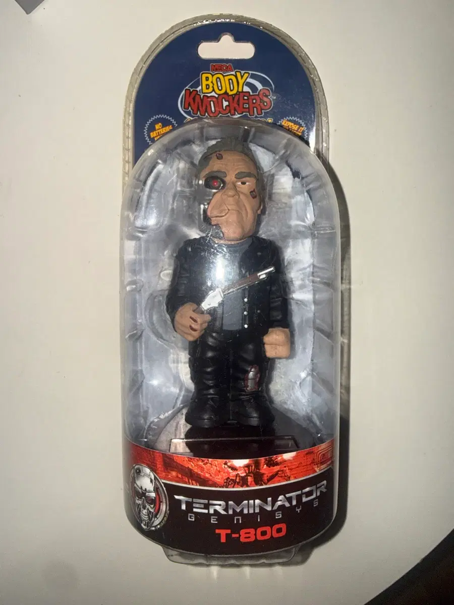 터미네이터 T-800 바디노커 피규어