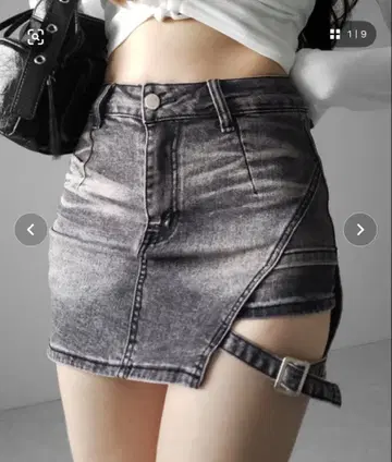 컷 아웃 벨트 스트랩 데님 미니 치마바지 미밈 셀렉