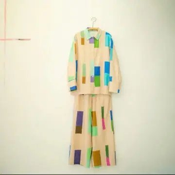 PAMM 분위기의 파자마 셋업