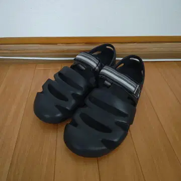 몽벨 캐니언 샌들 블랙 25cm