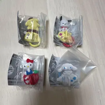 산리오 키링 행거 4종 세트