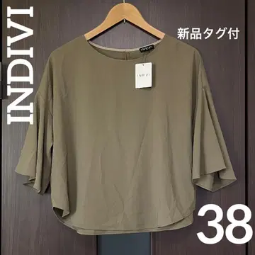 [택 포함 새상품] INDIVI 플레어 슬리브 7부 소매 블라우스 38 카키