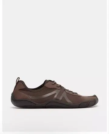 ZARA 플랫 스포츠 슈즈 39