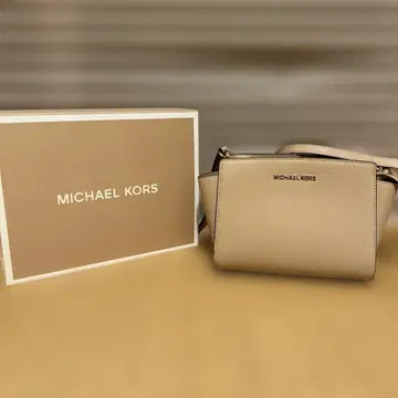 새상품급 MICHAEL KORS 숄더백 가죽 베이지 숄더 가능