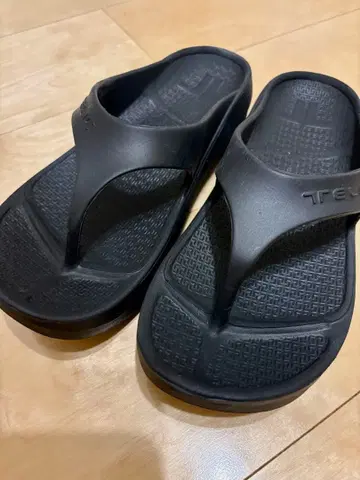 TELIC (텔릭) 리커버리 샌들 블랙 ML (25.5cm)