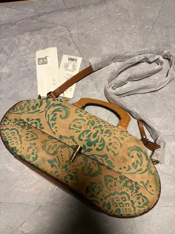 택 포함 새상품 미카 숄더백