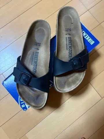 BIRKENSTOCK 마드리드 37