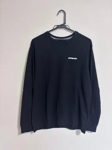 파타고니아 긴팔 티셔츠 블랙 M 사이즈
