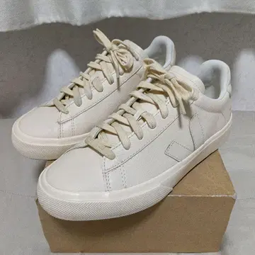 [ 컨디션 최상 한정판 콜라보 ] VEJA x MANSUR GAVRIEL CAMPO