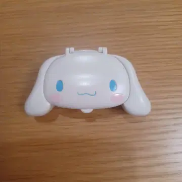 시나모롤 휴대용 게임기