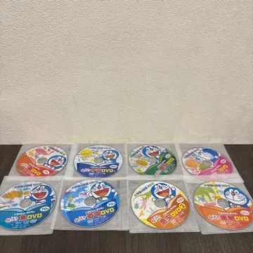 Neo 도감 도라에몽 진구의 깜짝 DVD 소학관