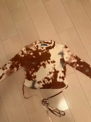 ZARA 타이 다이 패턴 긴팔 티셔츠 크롭 기장