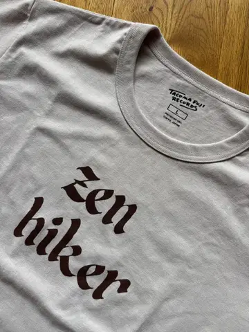 TACOMA FUJI RECORDS zen hiker 속건성 화학 섬유 T셔츠
