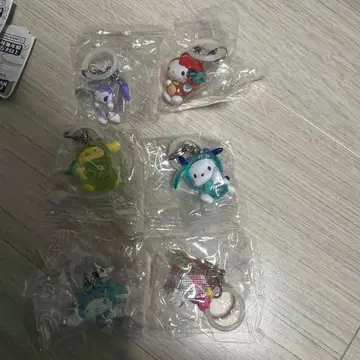 산리오 캐릭터즈 케로케로 파티 메지루시 액세서리 컴플리트