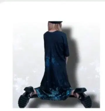 포켓 부착 BACK DESIGN 맥시 길이 원피스 [일본풍 패턴 구미호] 블루 계열