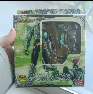 초합금 GE-38 착장변신 가면라이더 키바 버서커 폼 BANDAI