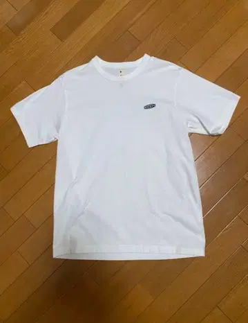 KEEN T셔츠 화이트