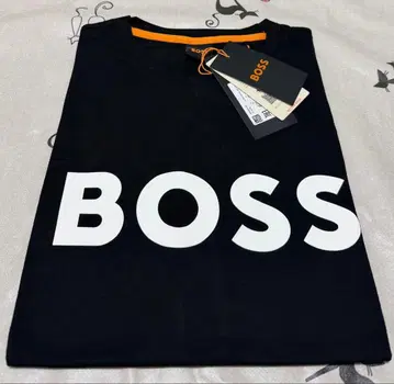 HUGO BOSS 미사용 새상품 남성용 t셔츠 M
