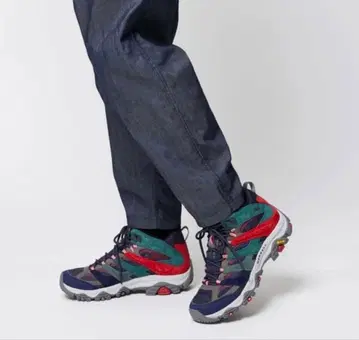 MERRELL x 화이트 마운테니어링 모아브 3 고어텍스