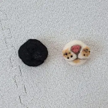 핸드메이드 고양이 브로치 2개 세트