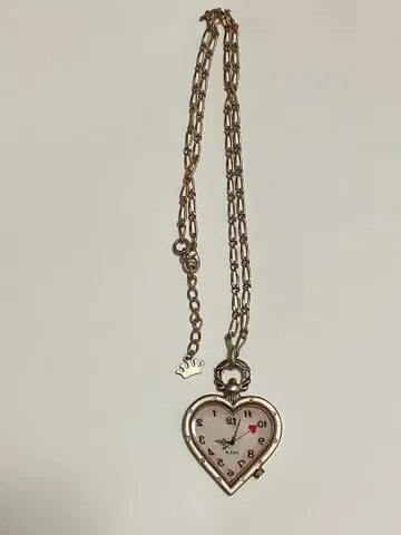 Milk Clock face 목걸이