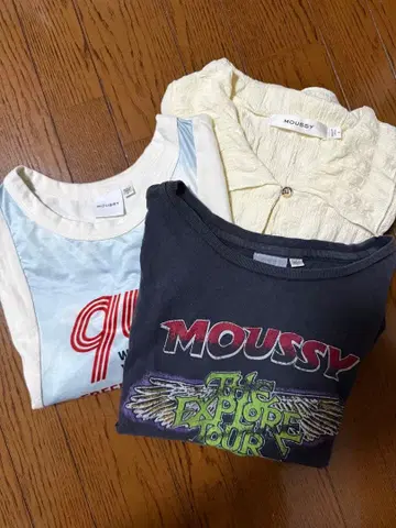 MOUSSY 상의 3점