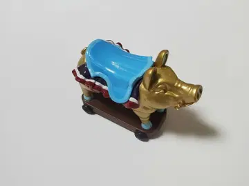 지브리 귀를 기울이면 지구 상점 미니어처 컬렉션 입구의 금돼지