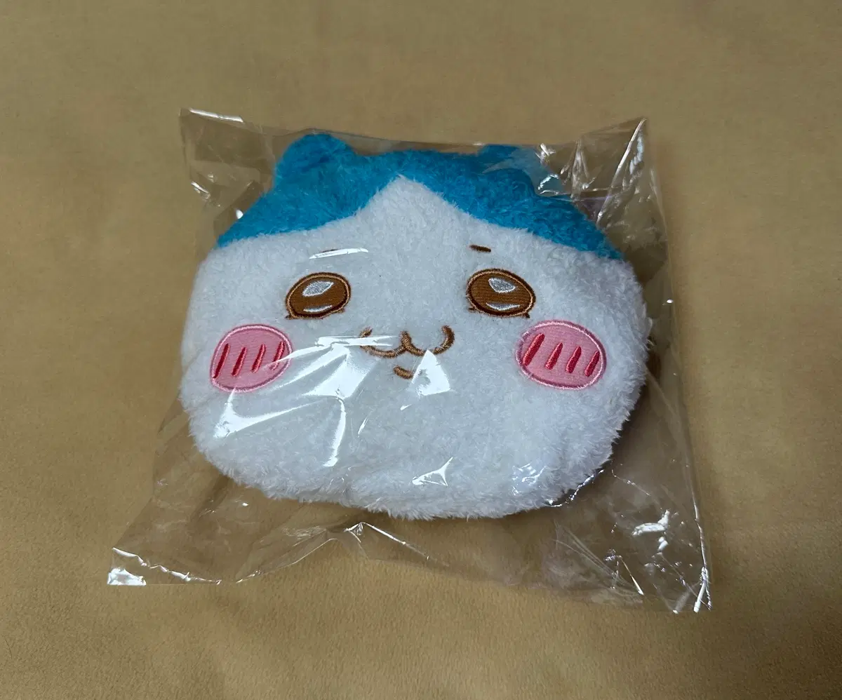 치이카와 하치와레 푹신푹신 페이스 포셰트 파우치 가방