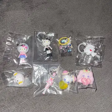메지루시 가챠 세트 판매 발길이 키티 푸치큐아 글루미 아와와짱