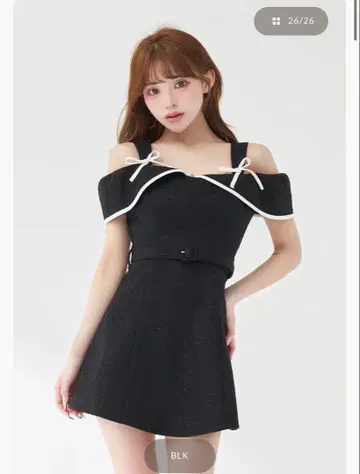 Darich 파이핑 오프숄더 트위드 미니 원피스 블랙