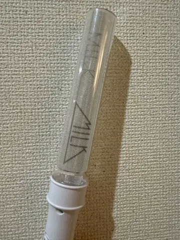 M!LK 컬러 체인지 응원봉